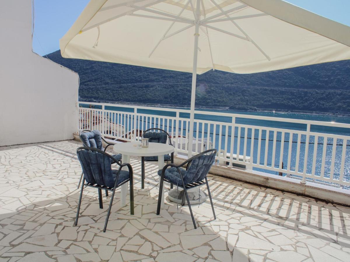 Apartments And Rooms Mato Neum Exterior photo