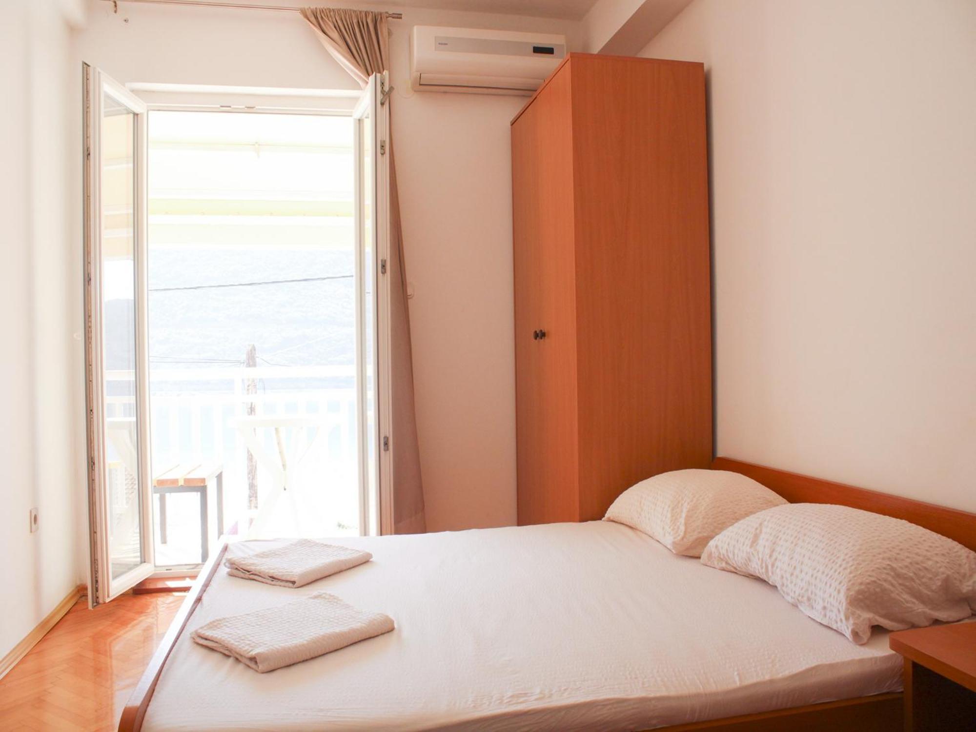 Apartments And Rooms Mato Neum Room photo