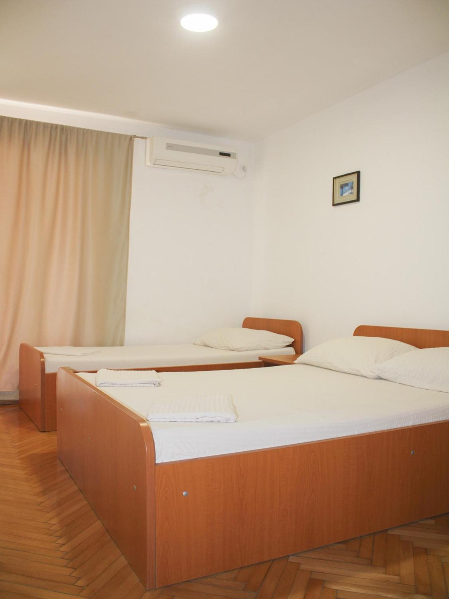Apartments And Rooms Mato Neum Room photo