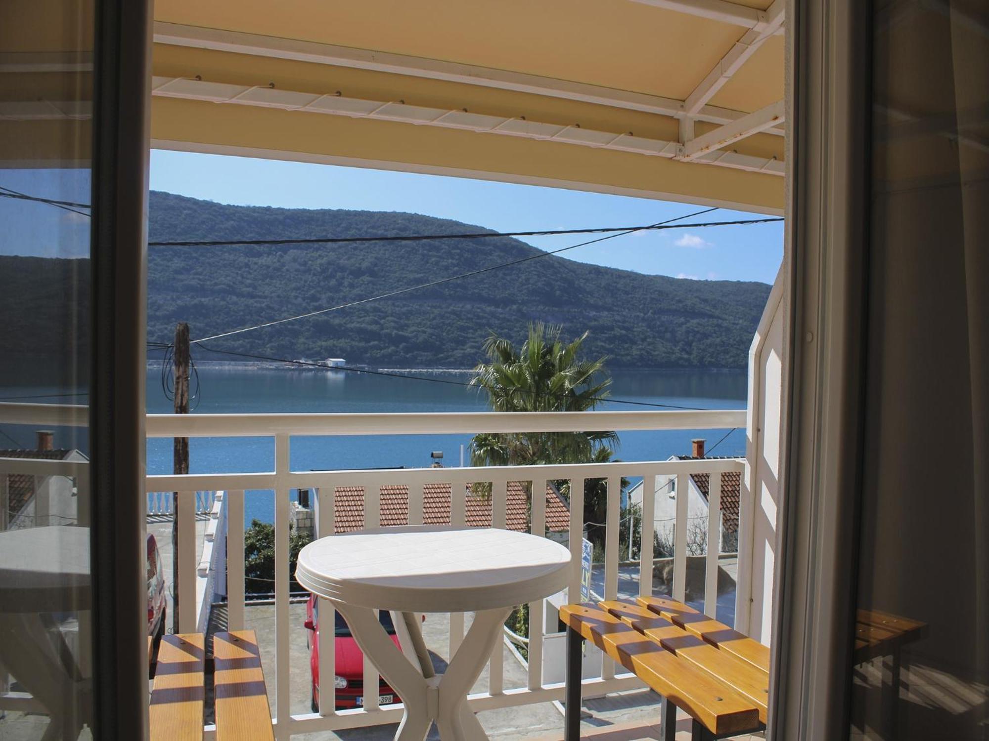 Apartments And Rooms Mato Neum Room photo